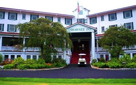 Shawnee inn - Discover Shawnee Inn & Golf Resort, a Poconos resort with tram tours, spa, dining, brewery & outdoor recreation. Facebook Twitter Instagram Specials Reservations 1-800-742-9633 